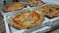 Pizzeria Panuozzomania A San Giusto food