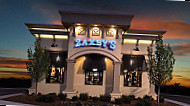 Zaxby's Chicken Fingers Buffalo Wings outside