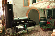 Grenningloh Vinothek Im Hofgut outside