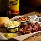 Dickey's Barbecue Pit food