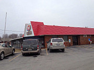 Dairy Queen outside