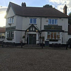 The Nags Head outside