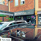 Mundo Resto outside