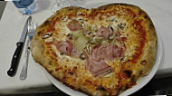 Pizzeria Snuppi food