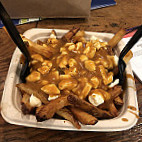 Smoke's Poutinerie food