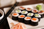 Only Sushi Sant Andreu food