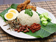 Nasi Lemak Ayam Crispy Uptown Sendayan inside