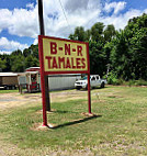 B R Tamales outside