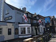 The Ship Inn outside