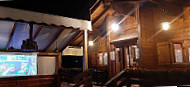 Lo Chalet inside