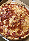 Gino's Pizza food