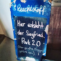 Leuchtstoff Kaffeebar Und Bakery 