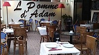 La Pomme d'Adam inside