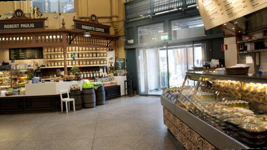 restaurant image