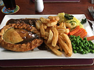 The Kings Head food