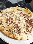 Pizza Bella food