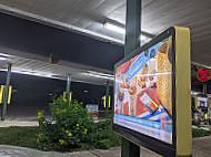 Sonic Drive-in inside