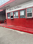 Barrera's Fried Chicken outside