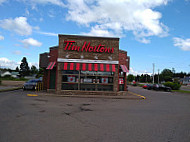 Tim Hortons outside