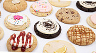 Crumbl Cookies Northbrook food