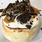 Cinnaholic food