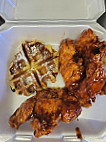 Rooster's Chicken Waffles-wethersfield inside