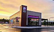 Taco Bell inside