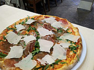 Pizzeria Tre Marie food