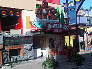 Beaver Tails outside