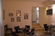 Caffe 9¾ Novetrequarti inside