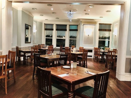 restaurant image