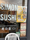 Simon Sushi outside