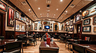 Hard Rock Cafe Rome inside