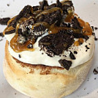 Cinnaholic food