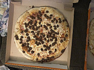 Little Caesars Pizza food