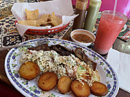 Ramiro's Mexican Food food