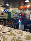 Wingstop inside