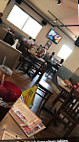 Pluckers Wing Bar inside