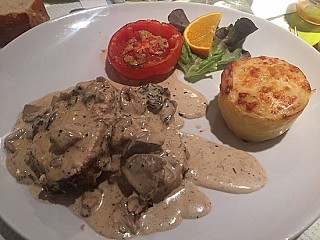 restaurant image