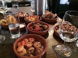 restaurant image