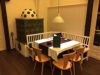 restaurant image