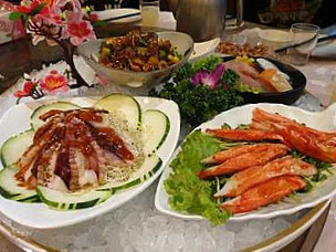 Yì Yuán Cān Tīng Hǎi Dōu Cān Tīng