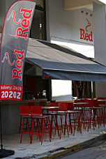 Red Street Cafe