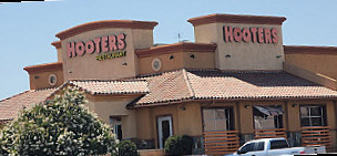 Hooters Of Riverside