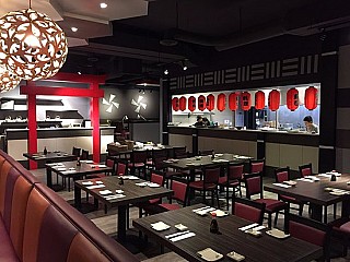 FANTACi Sushi & Grill