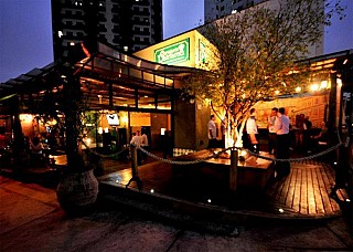 restaurant image