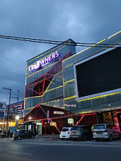 Crowners Pub Ktv Samarinda