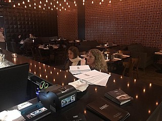 restaurant image