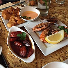 restaurant image