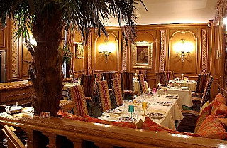restaurant image